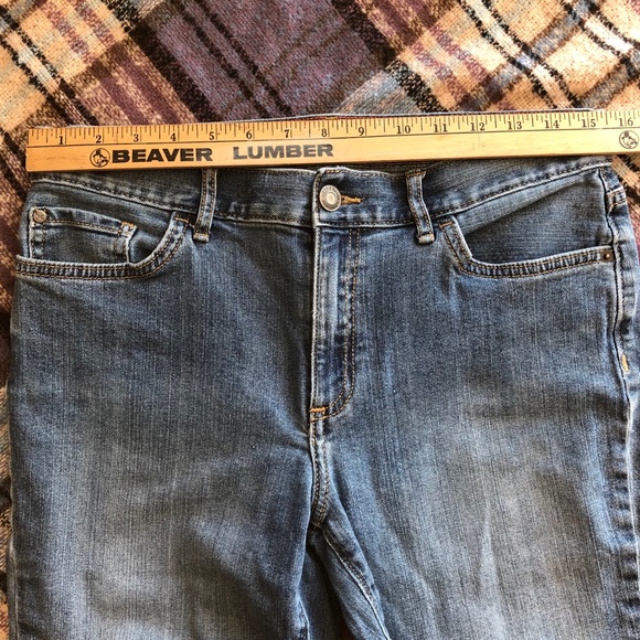 Eddie Bauer Boyfriend Jeans EUC - Picture 12 of 15